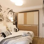 게스트하우스 Art Staynnapartments 4*