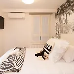 게스트하우스 Art Staynnapartments
