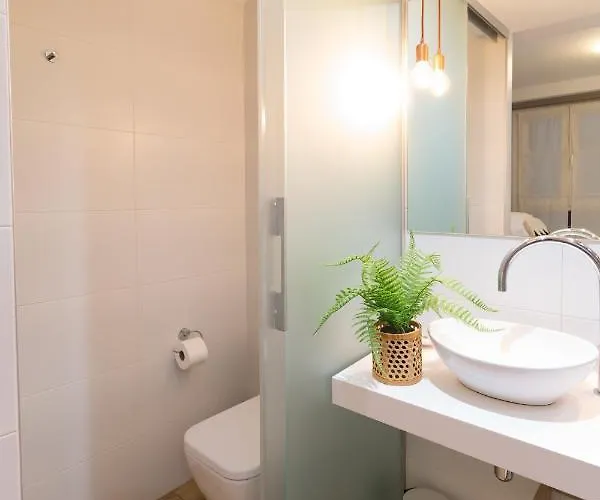 Гостьовий будинок Art Staynnapartments