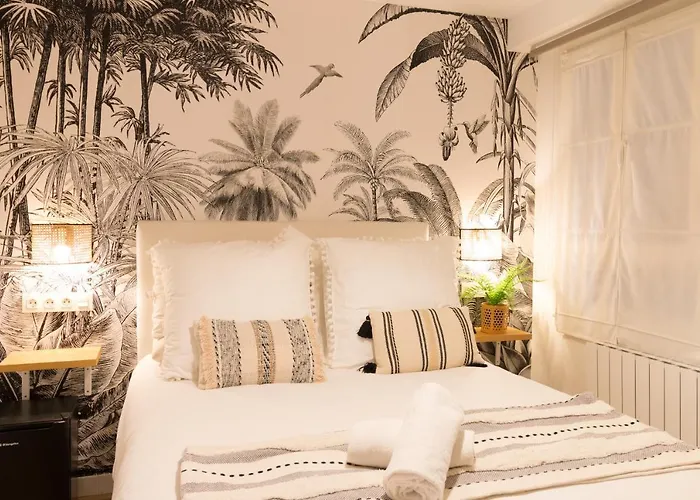 Gasthuis Art Staynnapartments 4*